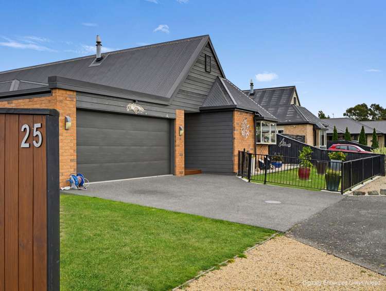 25 Wellington Street Ashley_1