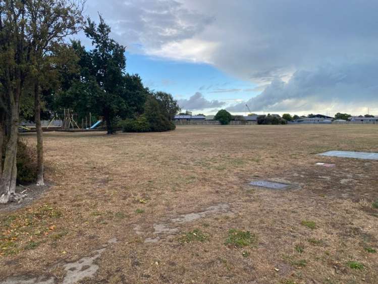 2/90 Bayswater Crescent Bromley_17