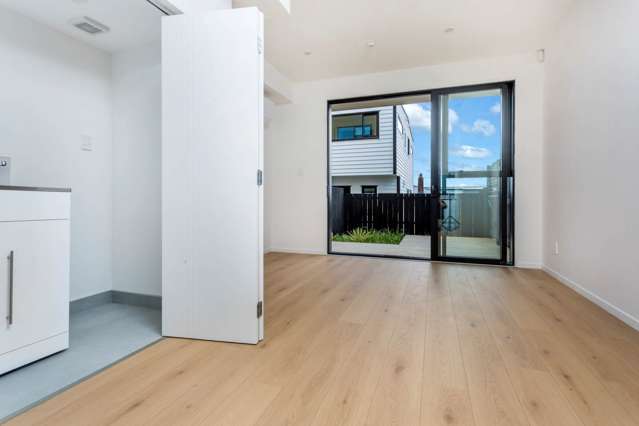 2/28 Lavelle Road Henderson_1