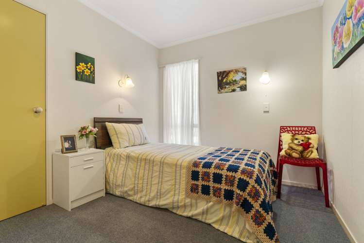 18a Lisbon Street Greerton_12