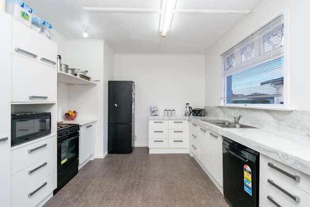 25 Beatty Street Strathern_2