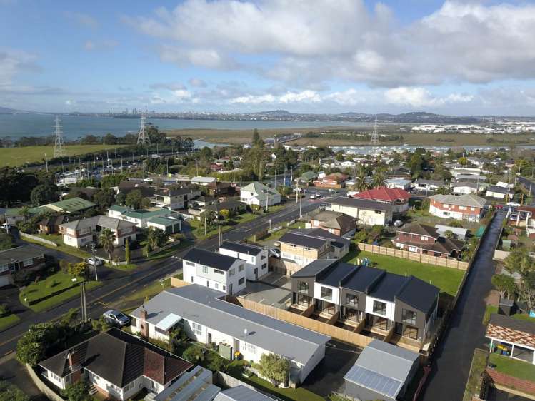 5/85 Royal View Road Te Atatu South_9