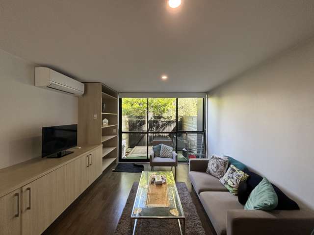 Stylish Fully Furnished Apartment in the Heart of Christchurch!