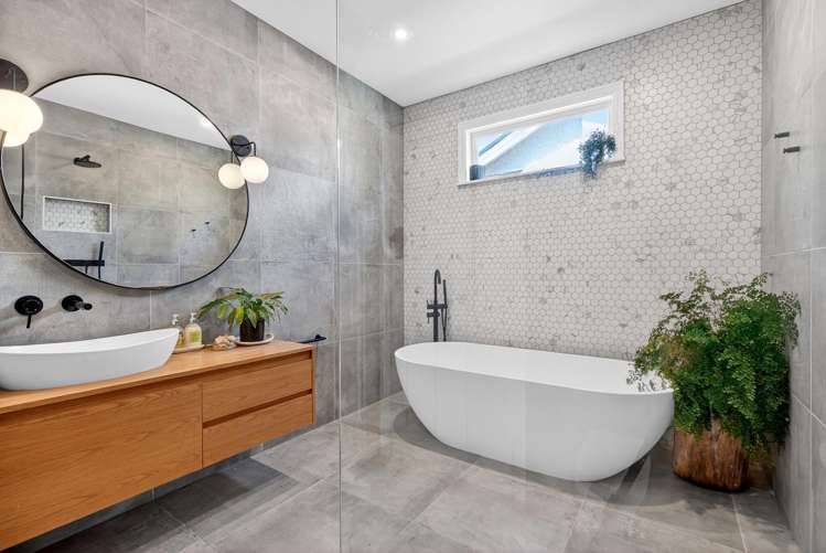 75 Penrose Street Woburn_16