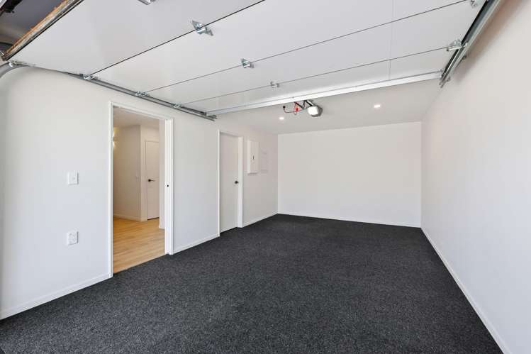 D/70 Portage Road New Lynn_11