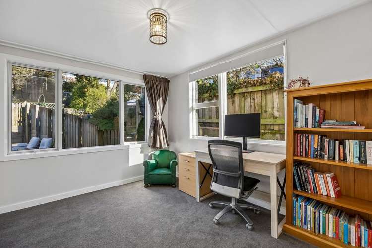 11 Hazel Avenue Caversham_12