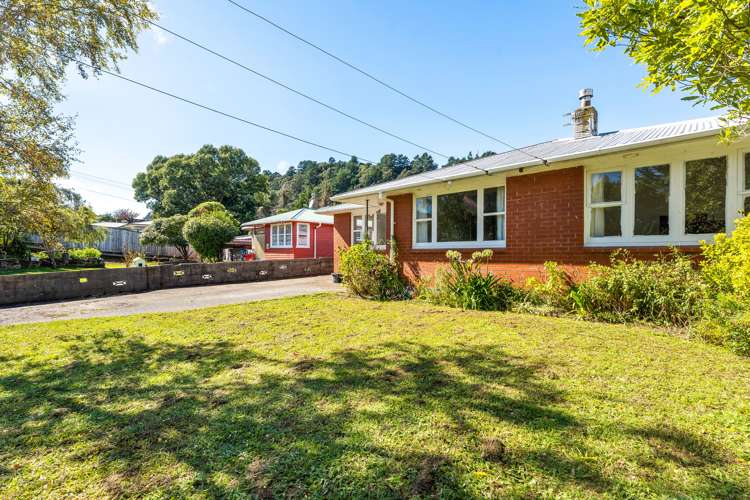 666 Main Road North Te Marua_12