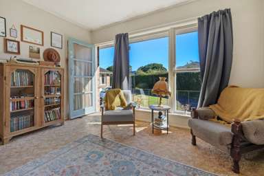 3/872B Dominion Road_1