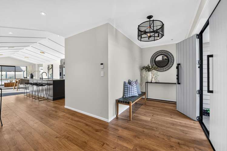 34 Alan Livingston Drive Cambridge_6
