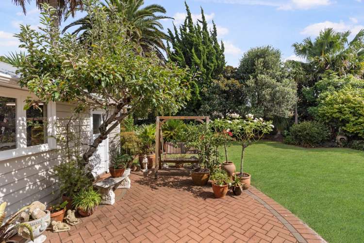 4 Fernleigh Avenue Royal Oak_12