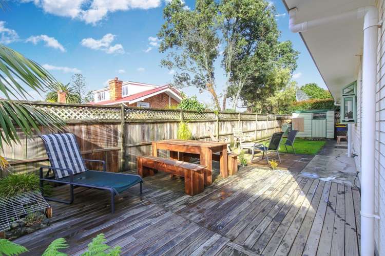 14 Links Road New Lynn_5