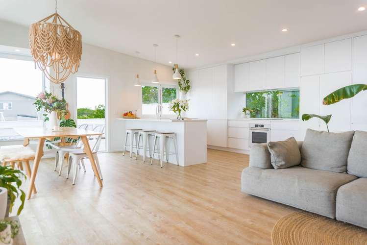 21 Ocean Beach Street Foxton Beach_14