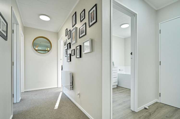 32 Ardrossan Avenue Flaxmere_13