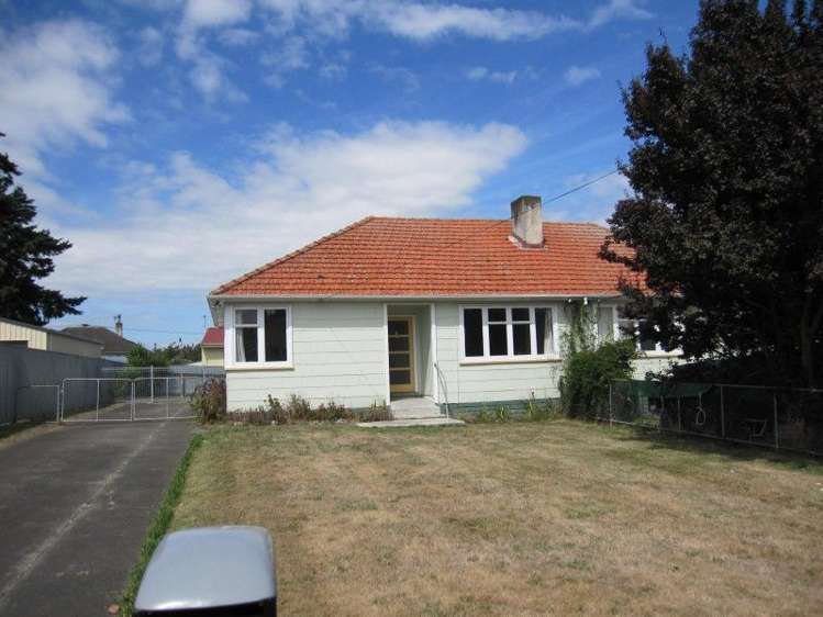 14 Churchill Street Waipukurau and Surrounds_9