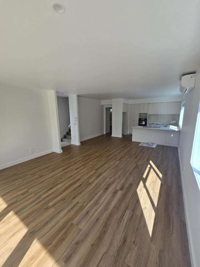 a/4 Knighton Road 1076_1