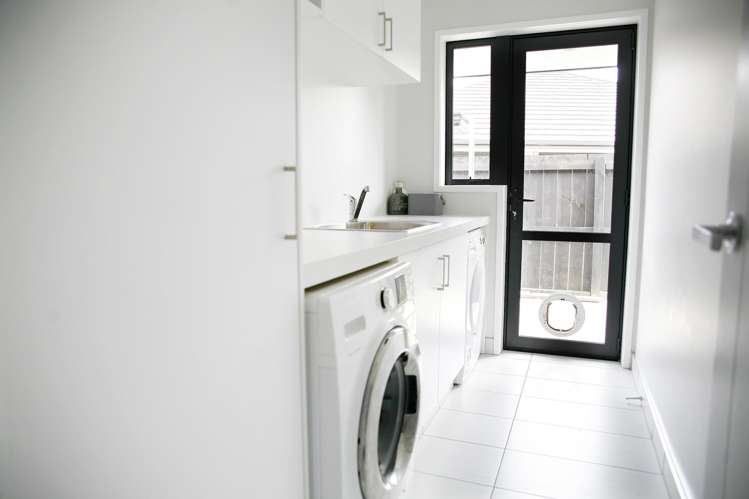 33 Sunningdale Street Wattle Downs_22