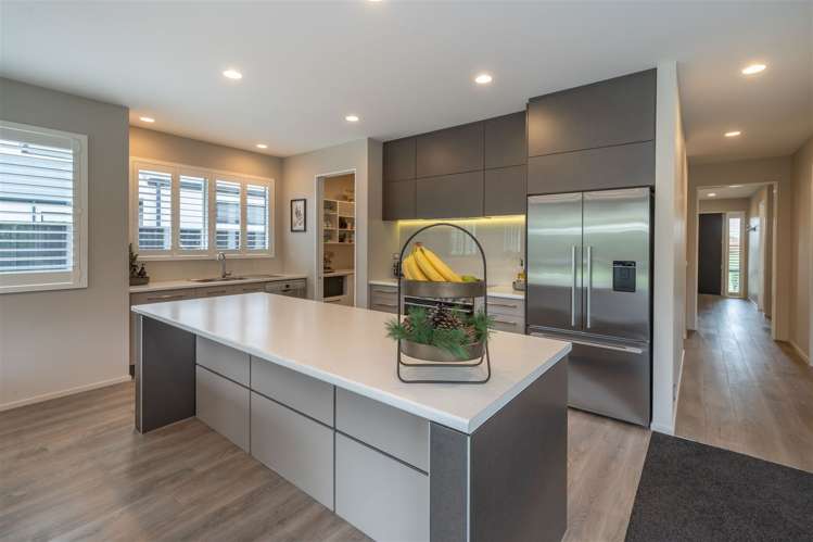 48 Bluestone Drive Parklands_5