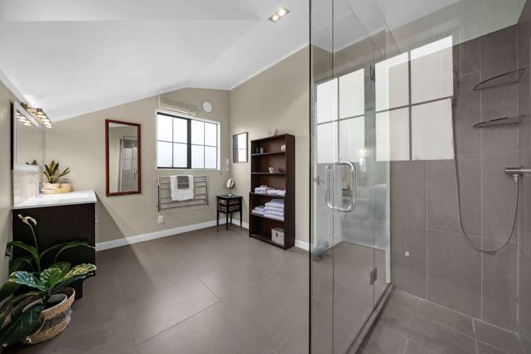 6 Chablis Place Henderson_19