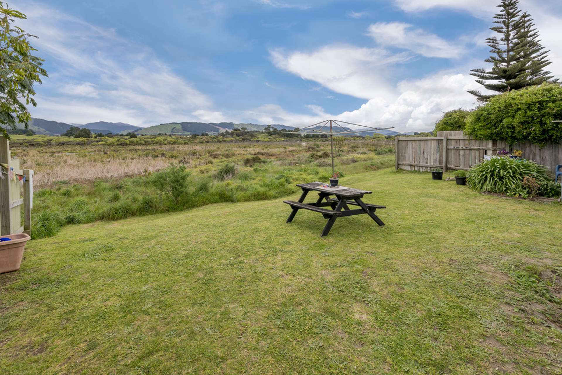 42 Rutherford Drive Waikanae Beach_0