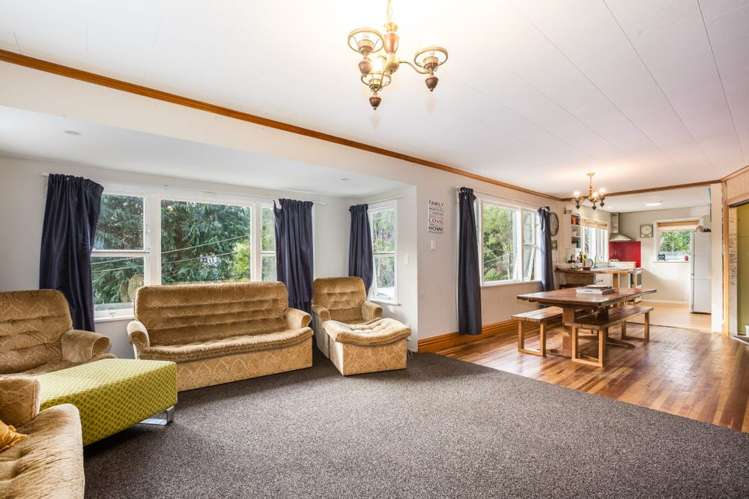 112 Hine Road Wainuiomata_20