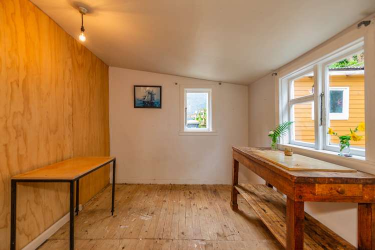 34 Hawkhurst Road Lyttelton_8