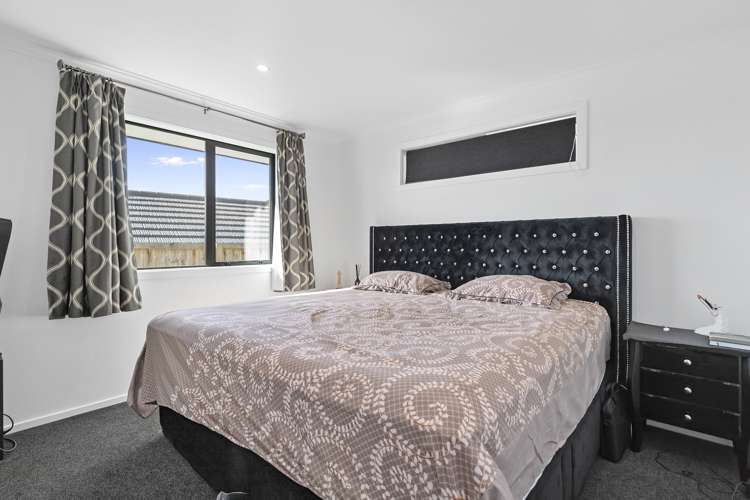 10 Inuwai Street Glenview_9