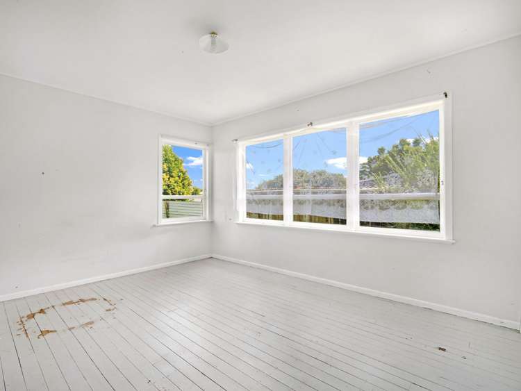 8 Cobham Street Taneatua_9