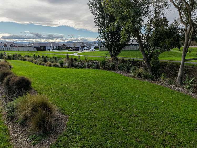 36 Inch Crescent Rangiora_7