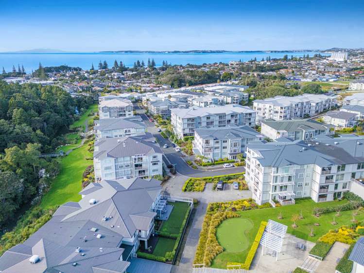 119 Panorama Heights Orewa_17