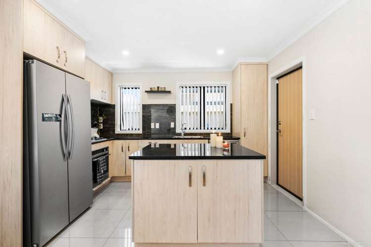 10 Viola Avenue Mangere East_11