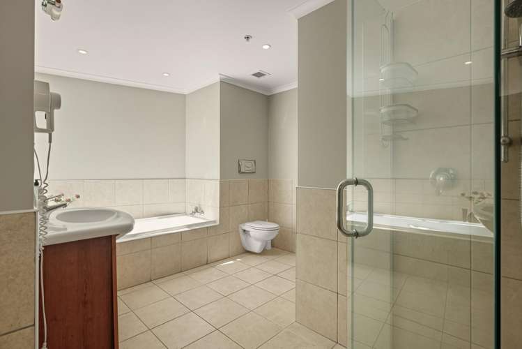 201/136 Marine Parade Mount Maunganui_19