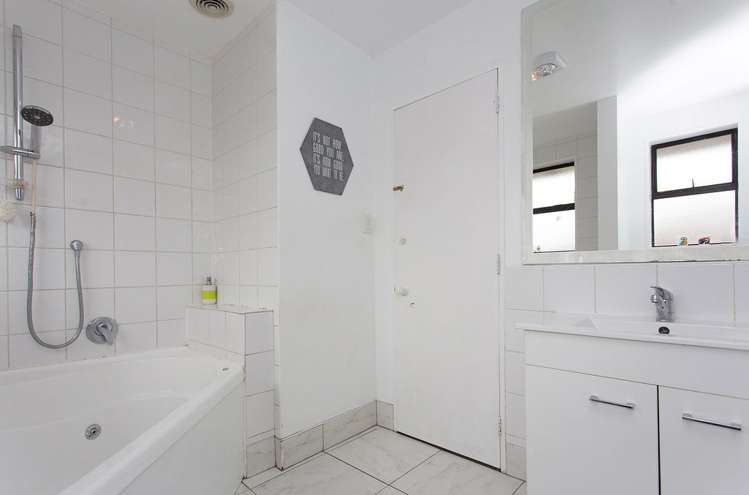 10 Raymond Road Bromley_6