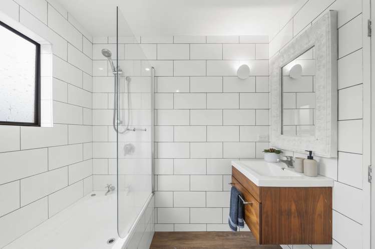 2/91 Nayland Street Sumner_13