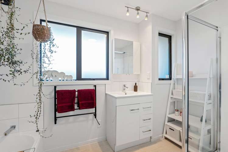 2/17 Johns Road Belfast_11