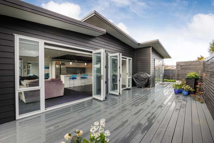 59 Liberty Grove Kelvin Grove_2