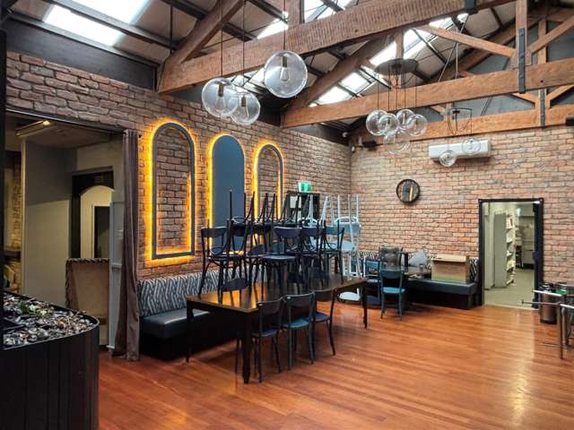 Part 131 Victoria Street (127 Victoria St) Hamilton_2