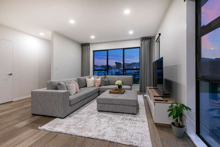 54 Argent Lane Wainui_7