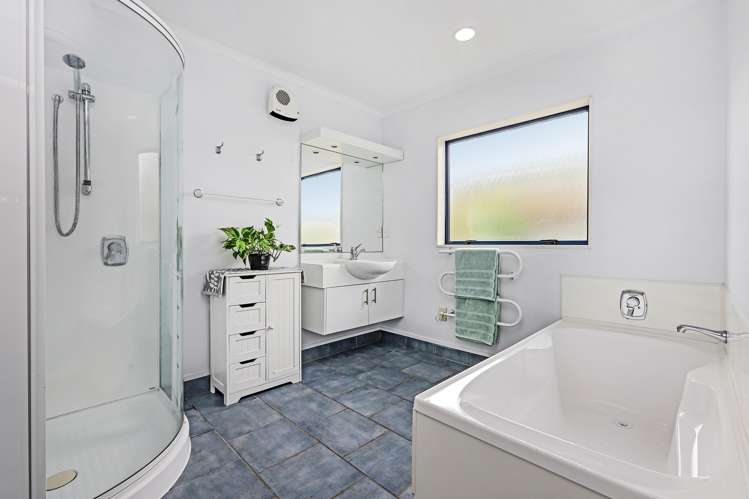 3 Knightsbridge Place Taradale_15