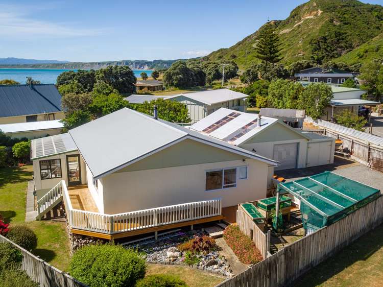 17 Te Miha Crescent Cape Palliser_20