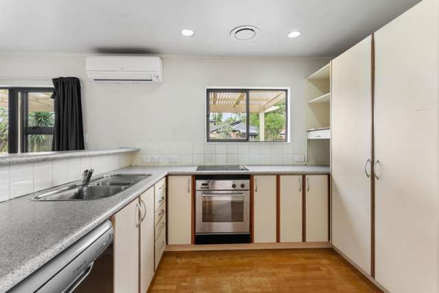 9 Bill Phillip Place Clendon Park_3