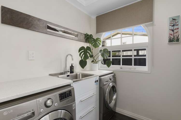 62 Chatsworth Road Silverstream_18