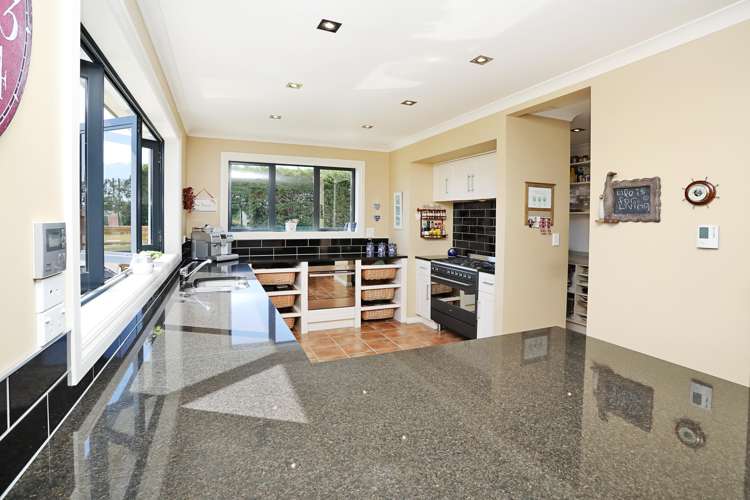156 Otatara Road New River Ferry_7