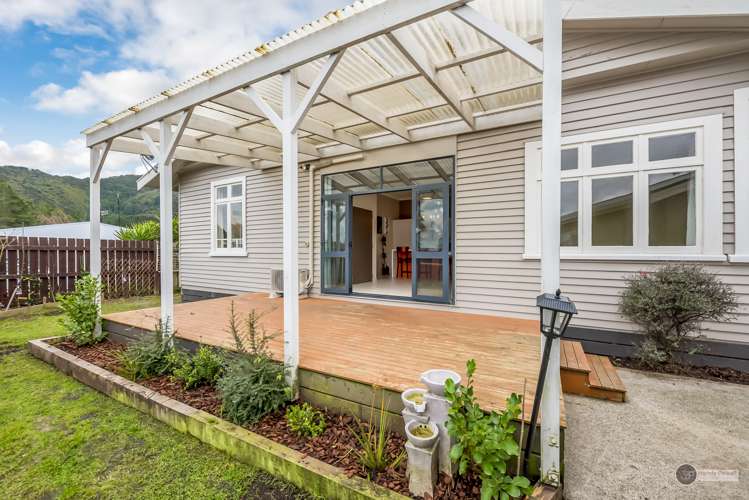 1/125 Upper Fitzherbert Road Wainuiomata_13