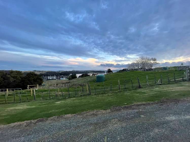 303 Heatley Road Whakapirau_4