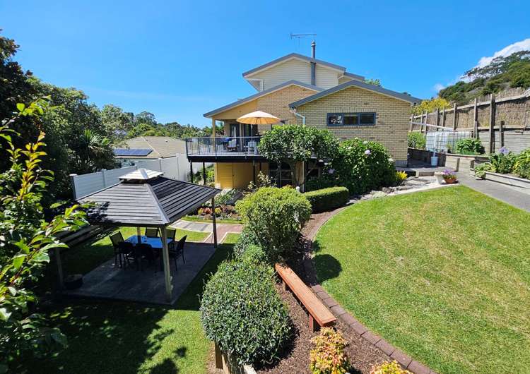 51A Isobel Road Greenhithe_4