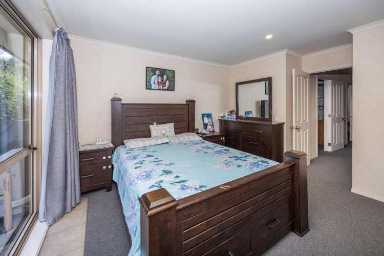 22 Mickelson Avenue Rototuna_15