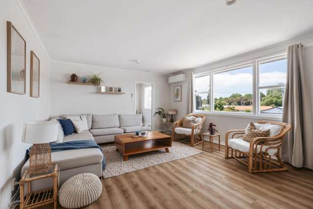 51 Meadowland Street Matua_4