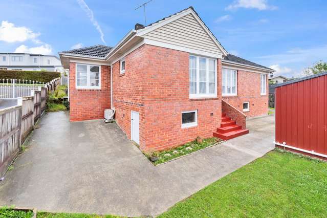 7 Griffen Park Road Mount Roskill_4