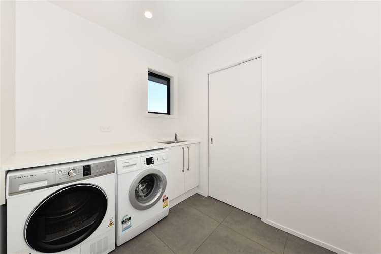 87 Kittyhawk Avenue Wigram_14