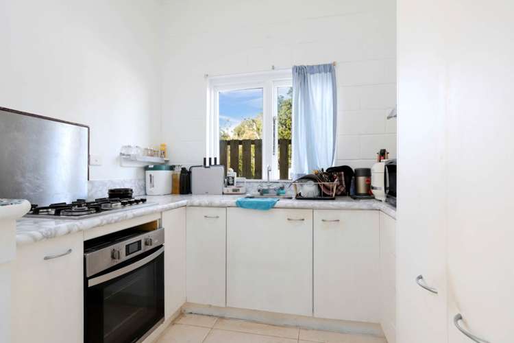 1 Gamble Way Massey_10